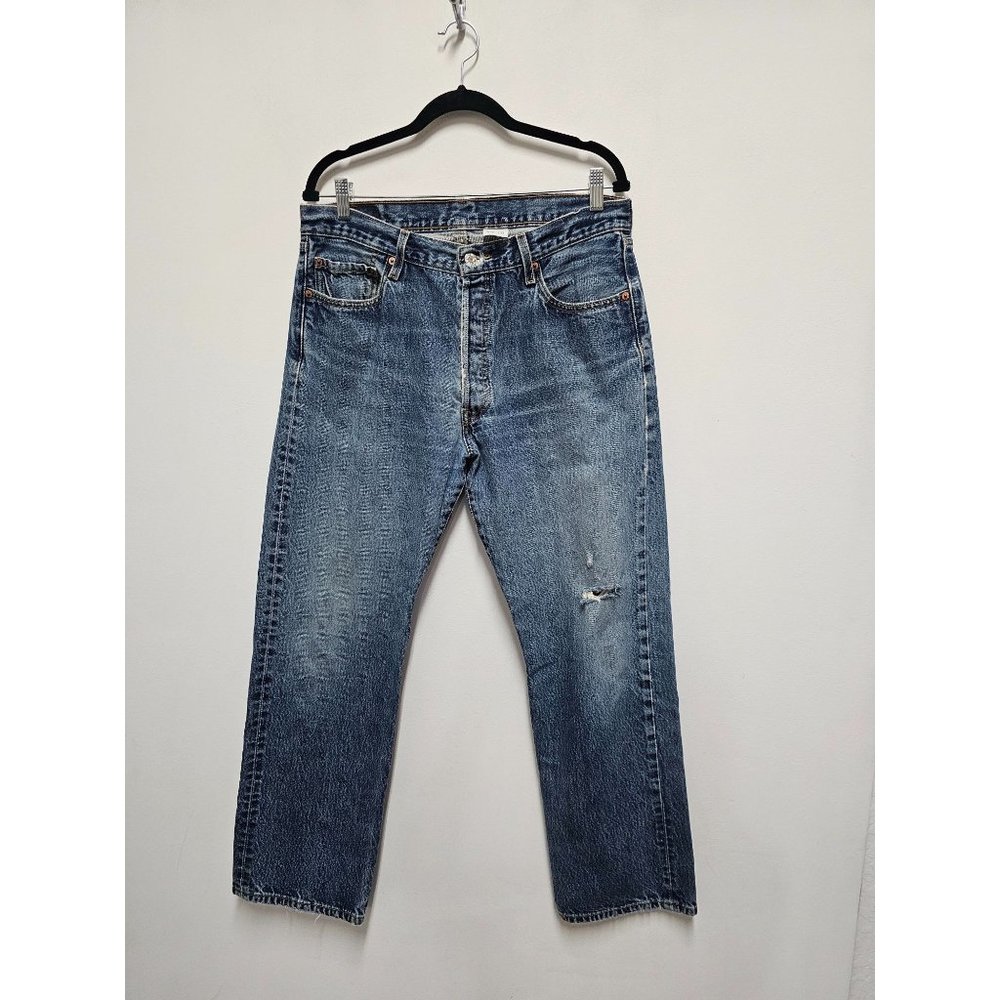 Vintage  Levis 501 Jeans Distressed Medium Wash Size W36xL32